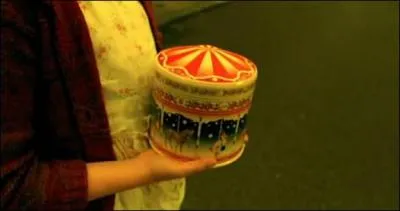 Dans le film  Jeux d'enfants , que souhaite devenir Sophie Kowalski ?