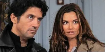 Au cur des marais salants de Guérande, une main momifiée est retrouvée dans un mulon de sel. Franck Mercur, capitaine au SRPJ de Saint-Nazaire, est chargé de l'enquête. De quelle série s'agit-il ?