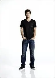 Sur quoi enqute-t-elle avec Toby ?