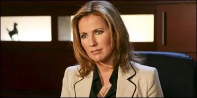 Dans "Femmes de loi", quel métier exerce Elisabeth Brochène ?