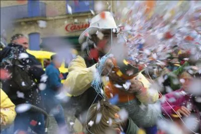  Rodo, confetti et pacotille .