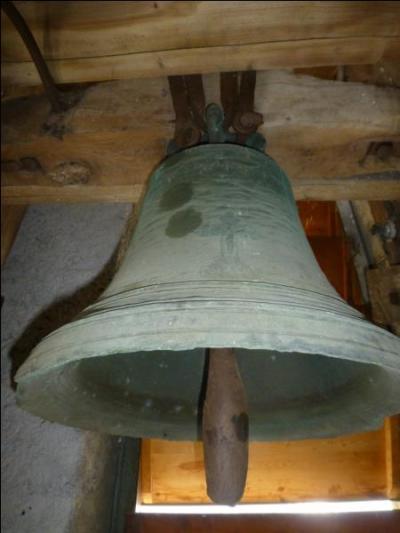 Quel est ce son de cloche qui annonce un incendie ou un danger ?