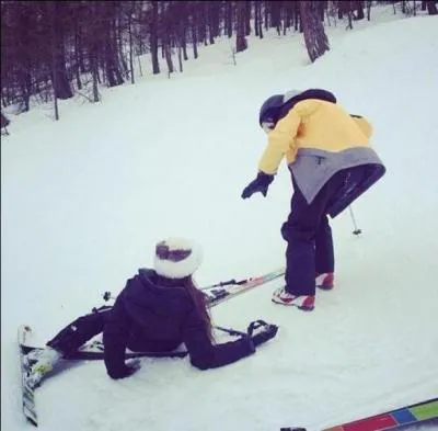 Sur cette photo, dans quelle station de ski se trouvent Louis et El' ?