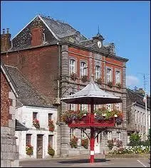 Nous allons faire un trs court arrt dans la ville de Trlon. Situe dans le 59, c'est une commune de la rgion ...