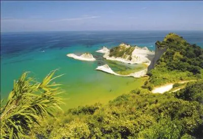 Parmi ces les, laquelle appartient  la Grce ?