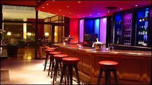 Le mot commence par : Loup