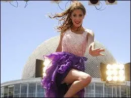 Quelle est la chanson que Violetta a d chanter pour tre admise au studio ?