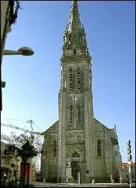 Le Loroux-Bottereau est une commune des Pays-de-la-Loire situe dans le dpartement n ...