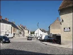 Nous sommes dans le village Bourguignon de Magny-Cours. Connu pour son circuit de Nevers-Magny-Cours, il se situe dans le dpartement ...