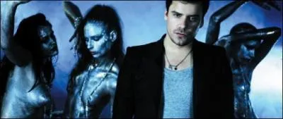 Comment s'appelle son album qu'il a rdit ?