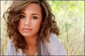 Qui est sa meilleure amie qui rve de la mme chose ?