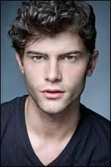 Comment cet acteur s'appelle-t-il ?