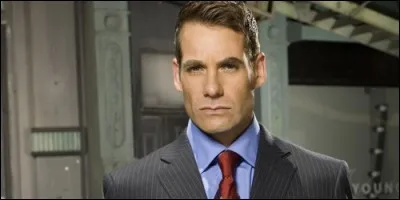 Dans "Heroes", quel est le pouvoir de Nathan Petrelli ?