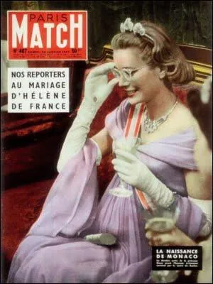 Grce de Monaco portait des lunettes, mme en tenue de soire comme on peut le voir. Pourquoi donc ?