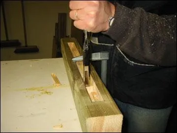 Savez-vous le nom de cet outil, pas plus singulier que cela ?