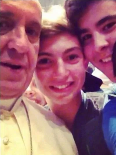 Connect ! Quand le pape Franois a-t-il t lu ?