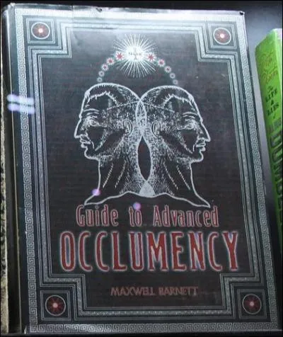 En 5me anne avec qui et de quoi Harry prend-il des cours ?