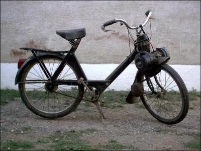 Qelle est cette marque de moto ?