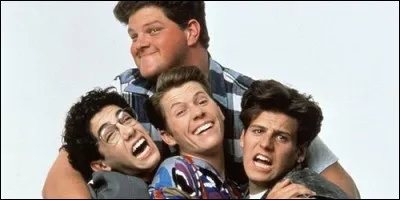 Dans "Parker Lewis ne perd jamais", comment s'appelle le colosse qui embête toujours Parker et ses copains ?