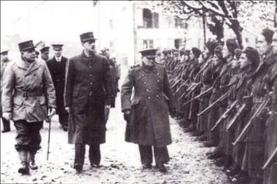 Le 03 juin, un changement se passe au niveau de l'organisation politique de la rsistance et de son organisme de commandement. Que se passe-t-il ?