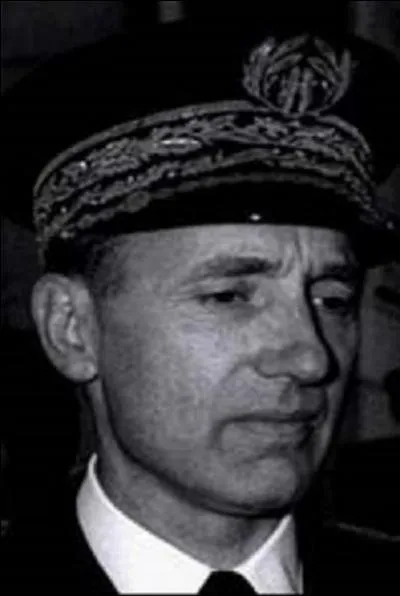 Toujours ce jour, le 09 janvier vers 21h00, une des dernires rafles a lieu. Plus de 300 Juifs furent emprisonns puis dports, seul un enfant de 6 ans un enfant de 6 ans ne sera pas dport. O cela se passait-il ?