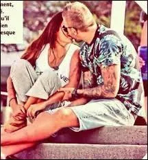 Qui s'est mis en couple avec Anas ?