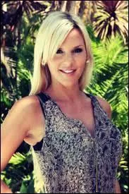 Qui est responsable des missions caritatives ?