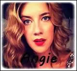 Comment s'appellent la mre et la tante de Violetta ?