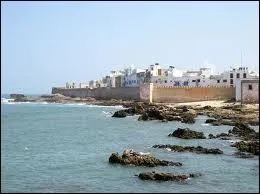 Je suis une ville marocaine connue sous le nom d'Essaouira, autrefois je m'appelais :