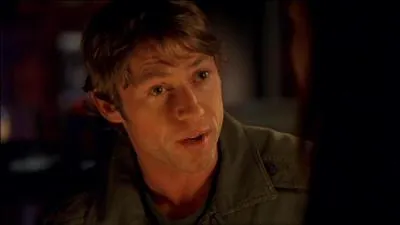 Dans l'pisode 14 (En qute de preuves), comment s'appelle l'homme qui croit que les ossements retrouvs appartiennent  son pre ?