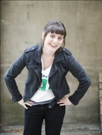 Comment Adam, Slimane et Ludovic la surnomment-elle ?