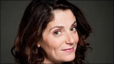 Qui est sa meilleure amie et comment s'appelle-t-elle ?