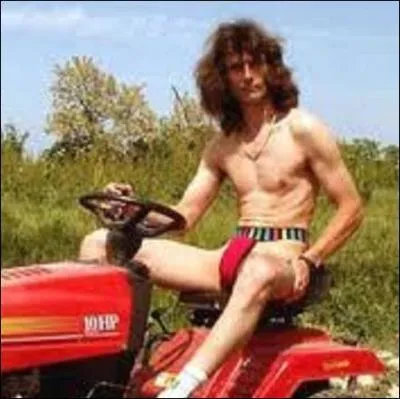 Retrouvez le titre que Renaud a sorti en 1981 :