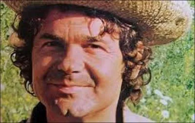 Comment s'appelle le tonton de Pierre Perret ?