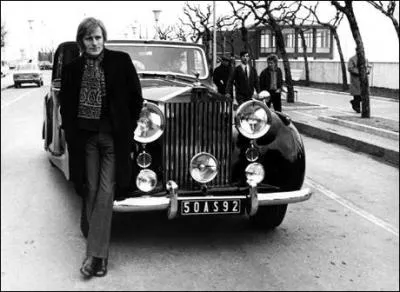 En 1982, il compose la musique d'un film et fait l'acteur aux cts de Marie-Jos Nat.