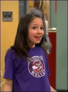 Comment s'appelle la nouvelle élève de la Section Genius ?