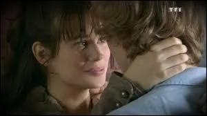 Dans la saison 1, quel est le prnom de l'amoureux de Clem ?