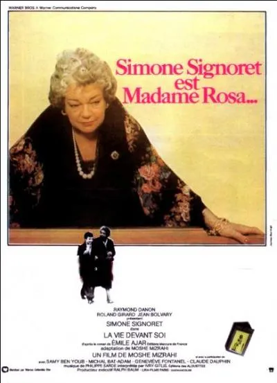 Sous les traits de Madame Rosa, une ex-prostitue juive, vieille habitante de Belleville dans un film franais ralis par Mosh Mizrahi adapt du roman Romain Gary...