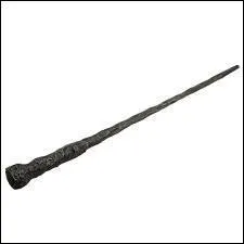 Dans la 1re scne du Prisonnier d'Azkaban, quelle formule utilise Harry dans son lit  Privet Drive ?