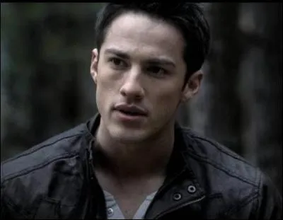 En quelle anne Michael Trevino est-il n ?