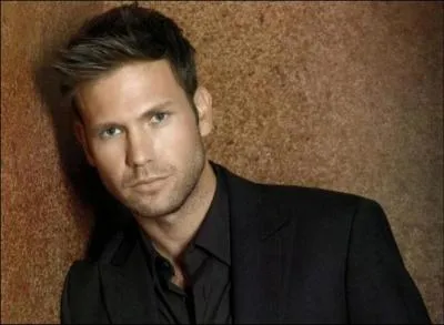 Quel personnage incarnait Matt Davis ?
