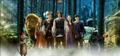  L'Odysse du Passeur d'Aurore  est le ... film de la trilogie  Le Monde de Narnia .