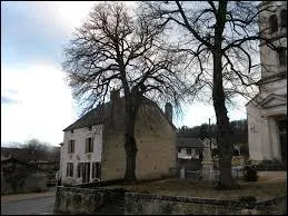 Courtivron est une commune bourguignonne situe dans le dpartement ...