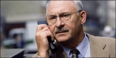 Quelle est la série où l'on peut suivre les enquêtes du Commissaire Rolf Herzog ?