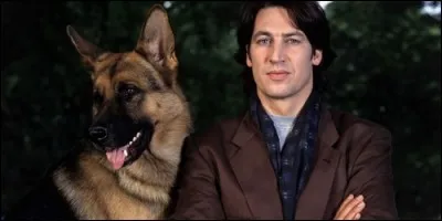 Dans "Rex, chien flic", quelle est la race de Rex ?