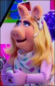 De qui Piggy la cochonne (ou Miss Piggy) est-elle amoureuse ?