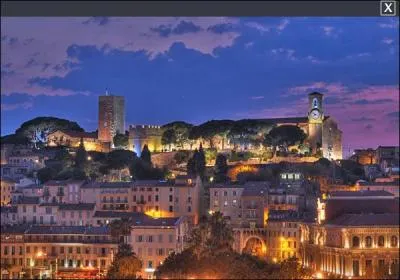 Dans quelle station  huppe  se situe le Suquet ?