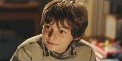 Qui Regina a-t-elle adopt ?