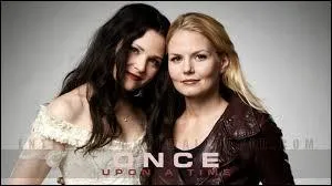 Eva est-elle la maman d'Emma ?