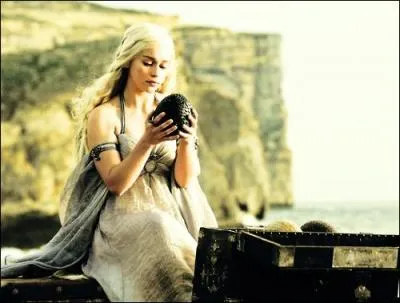 Quel prsent Daenerys ne reoit-elle pas pendant son mariage ?